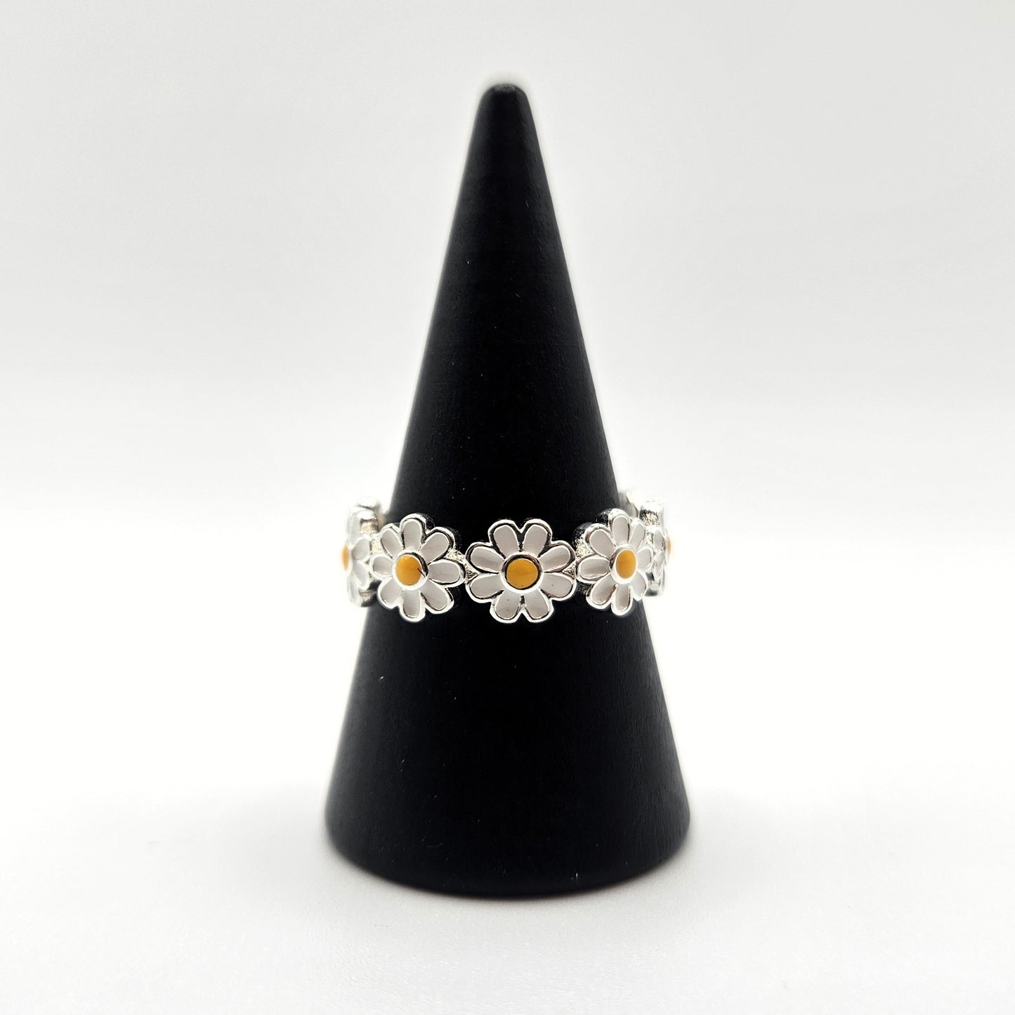 Daisy Chain Ring