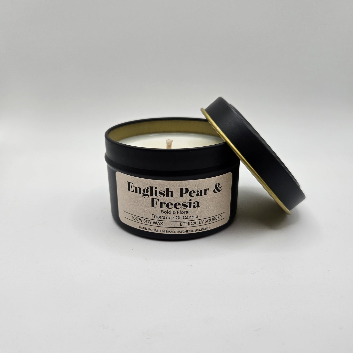 English Pear & Freesia