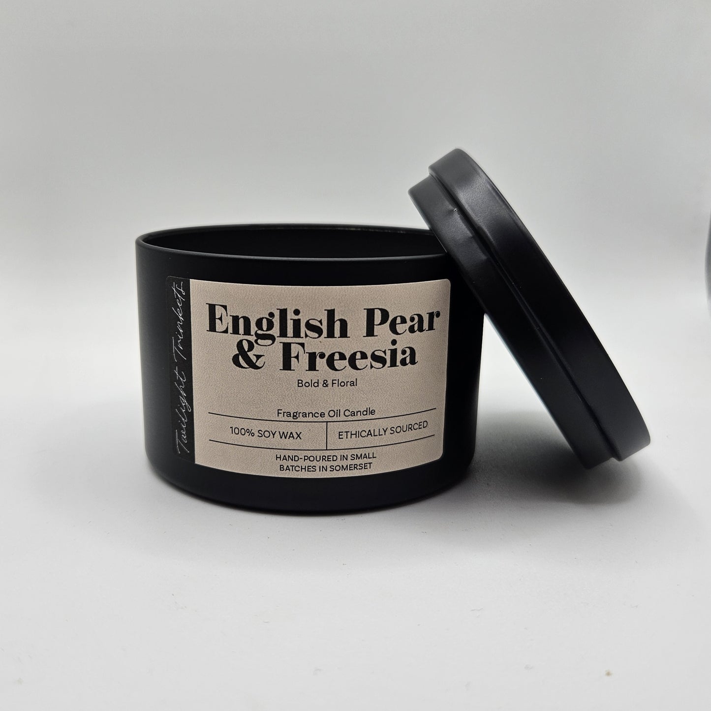 English Pear & Freesia